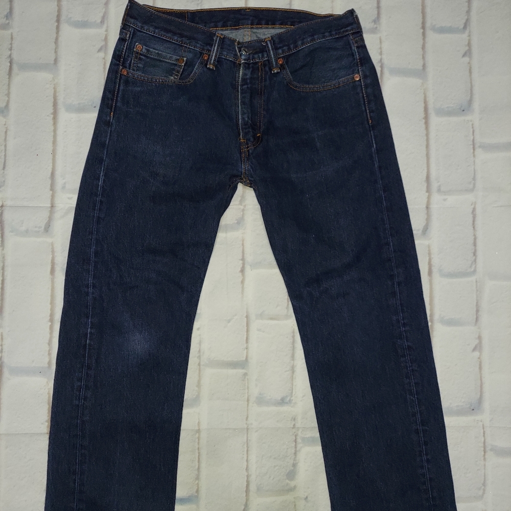 Levis Blue Jean's - Picture 5 of 5